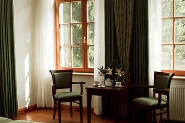 ホテル Pałac W Rymaniu