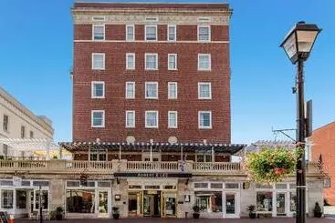 The Gin Hotel, Ascend Hotel Collection