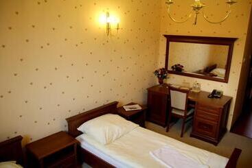 ホテル Zamek Gostynin