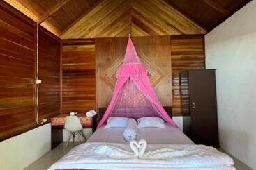 Pensjonat Dolphin Homestay