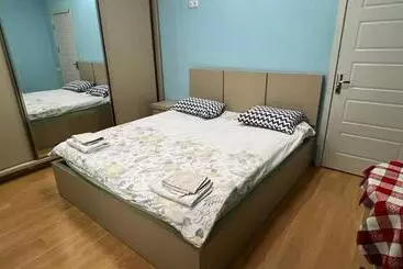 پانسیون Rest House Tbilisi