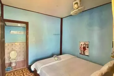 Majatalo Sun Down Dondet Bungalows