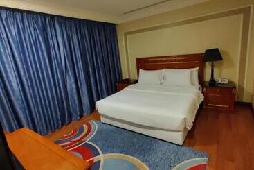 فندق كارم العليا   Karim Hotel Al Olaya