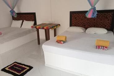 Hotel Eagle Safari Cottage