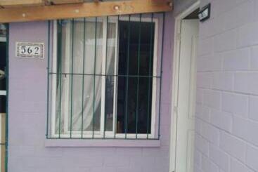 پانسیون Pieza Individual Con Baño Privado En Sector Puertas Del Mar