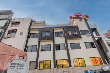 هتل Super Collection O Queen S Palace