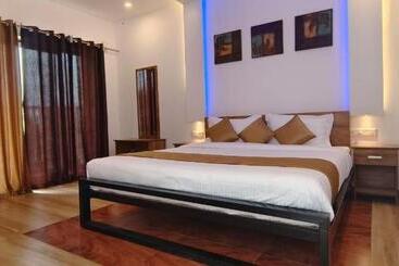 Resort Munnar Misty Blow