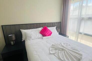 Aamiaismajoitus (B&B) Sewelo Inn Guesthouse