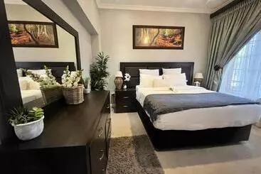 Pension 337 Justice Mahomed Guest House