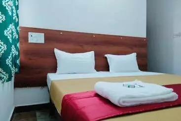 Hotelli Royal Green Inn