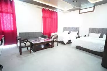 Hotel Shree Padam