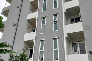 Hotelli Na Nont Place