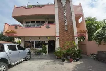 Queenslander Hotel And Restaurant