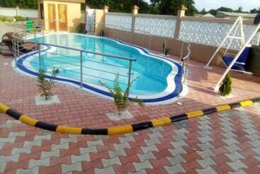 تختخواب و صبحانه Dubai Infinite Luxury Suites