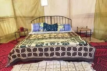 هتل Magana Camp
