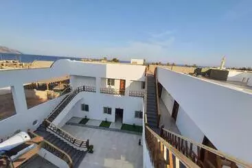 Huoneistohotelli Sea Breeze Dahab