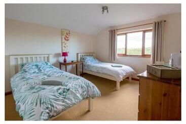 호스텔 Self Check In Rooms At The Three Horseshoes Inn