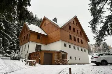 Huoneistohotelli Apartmány Vesna