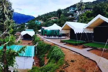 Hotel 7 Rings Camps & Resorts Pvt Ltd