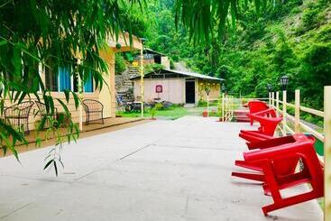 Hotel Shivay Adventure