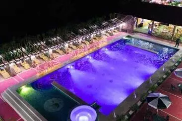 ホテル & Spa Los Agaves