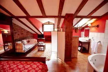 Hostal Posada Rural Ochohermanas