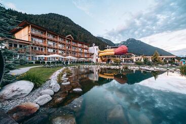 Hotell Familienresort Buchau