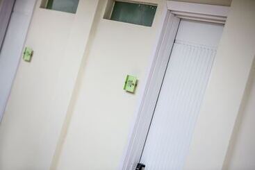 בית מלון כפרי Odua Bekasi