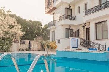 בית מלון כפרי Kemerli Konak Boutique