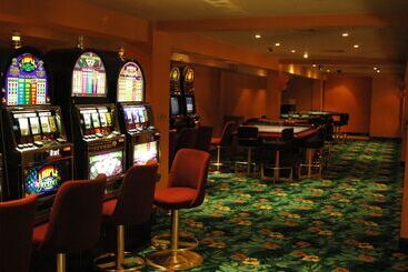 هتل Oasis Bluefields