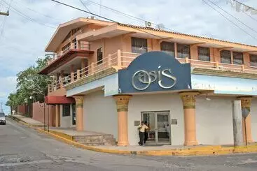 هتل Oasis Bluefields