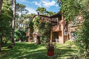 Hotel Baden Baden Carilo