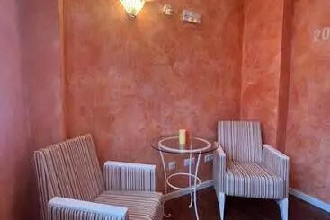 Hotel Orquídea Real