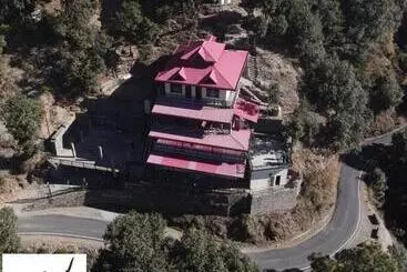 Hotel Chail Alone Inn
