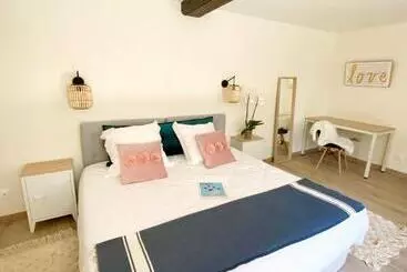 Majatalo Les Charmes