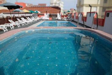 ユースホステル Hosteria San Marcos