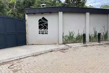 ユースホステル Pousada Encontro Das águas