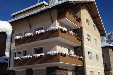 Nocleg ze śniadaniem Appartamento Rose Di Bosco