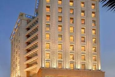 Hotel Lemon Tree Premier, Malad, Mumbai
