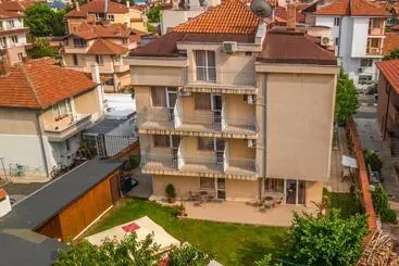 Hotelli Vanessa Family