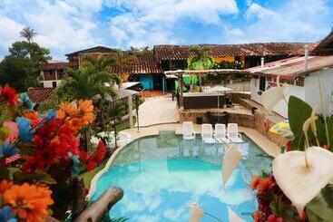 Pensionat Hostal El Zafiro Del Café