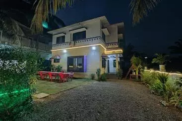 Hotel Tridev Coastal Villa Alibag