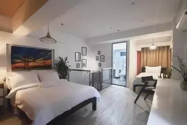 هتل آپارتمان L1 Twin Bed Staycation In Bonifacio Global City 4