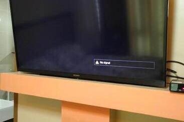 Lägenhetshotell Condotel Near Airport & Resort World Manila