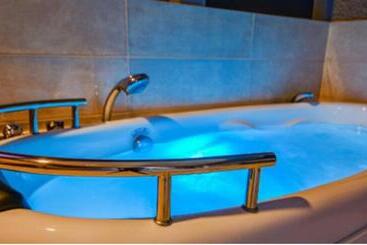 Hôtel 남해모던스파펜션