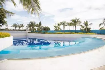 Aparthotel Bali Inspired With Man Made Beach View, Ps4, Instax, Karaoke & Netflix