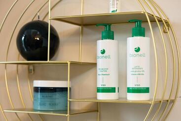 هتل Femme Noir Boutique Apartament Fitness E Spa