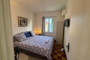 پانسیون Brinette Room