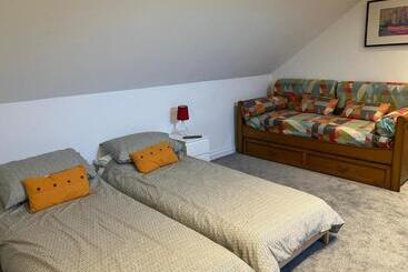 膳宿费 Les Trois Blocs