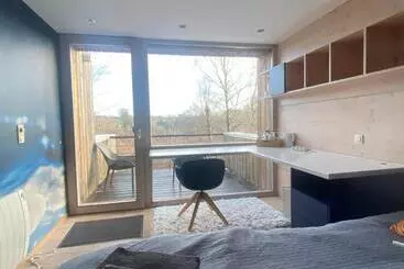 تختخواب و صبحانه Chambres Perchees